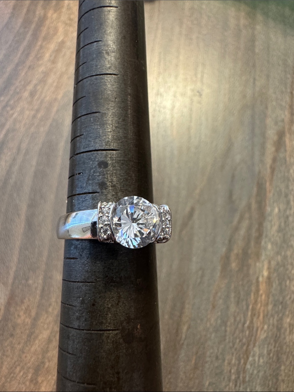 Sterling Silver Round CZ Solitaire Ring with Accent CZ marked 925 SW size 7
